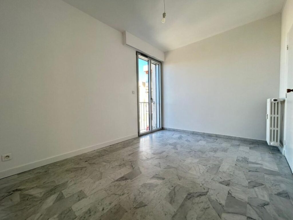 Location appartement 4 pièces 72 m²